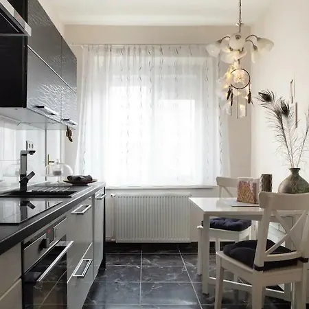 Apartment Oldtown Safari